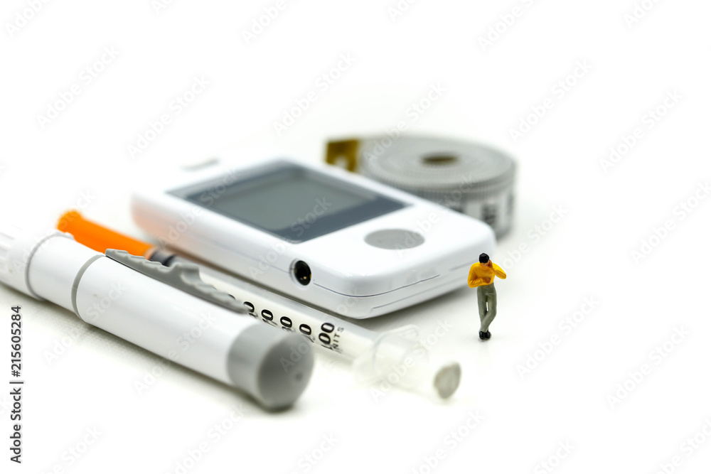 Fototapeta premium Miniature people : Doctor and patient with Glucose meter diabetes test and Syringe with measuring tape,concept of diabetes, healthy lifestyles and nutrition