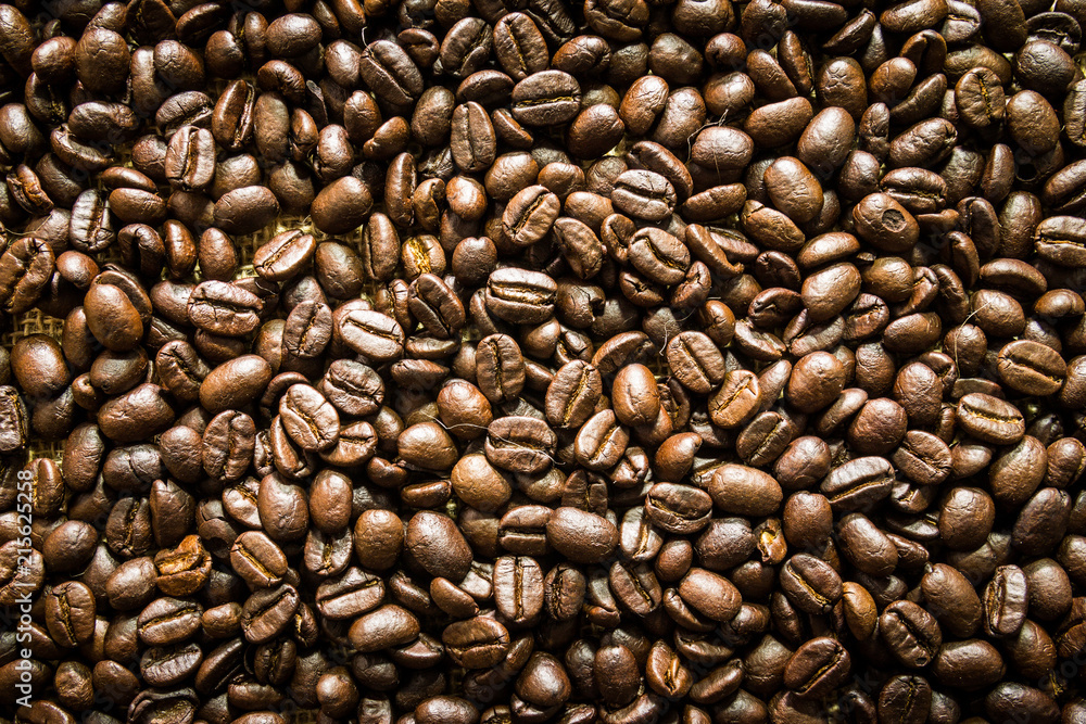 Fototapeta premium Roasted coffee beans background