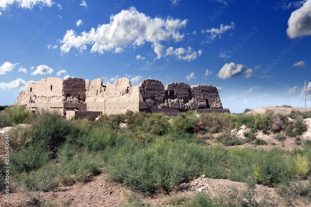Kyzyl-kala fortress ruins (XII - XIII century) (Red fortress), ancient Khorezm, in the Kyzylkum desert in Uzbekistan Kyzyl-kala fortress ruins (XII - XIII century) (Red fortress), ancient Khorezm, in the Kyzylkum desert in Uzbekistan