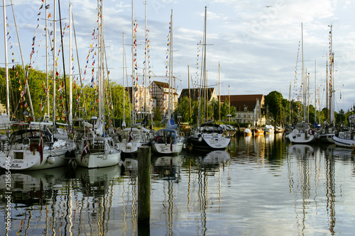 Greifswalder Hafen in der Abensonne photo