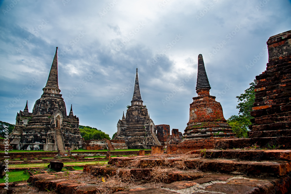 Fototapeta premium Wat Phra Si Sanphet temple in Ayutthaya Historical Park,a UNESCO world heritage site in Thailand.