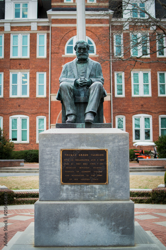 Obraz premium Statue of Thomas Green in Clemson, South Carolina