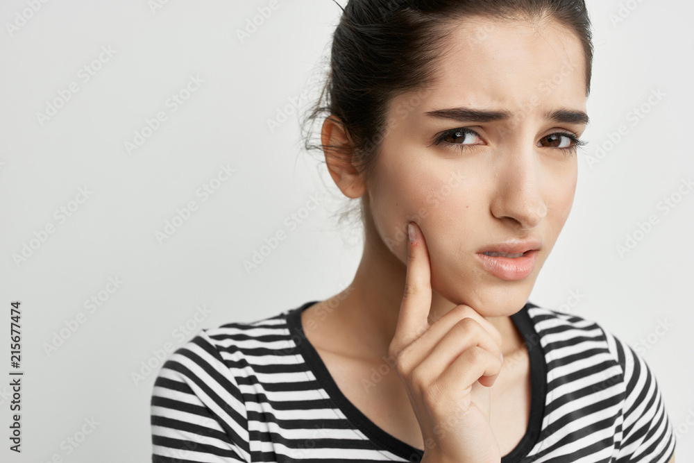 woman with toothache woman with toothache