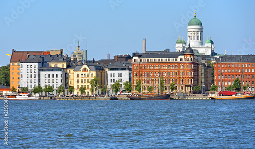 Fotografija Finland, Helsiki. Pohjoisranta embankment. View from sea