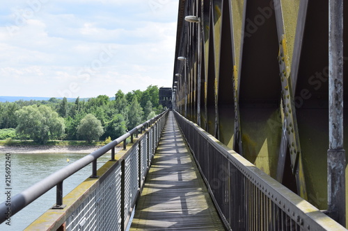 Urmitzer Eisenbahnbrücke photo