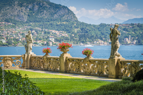 Fototapeta Naklejka Na Ścianę i Meble -  Villa del Balbianello, famous villa in the comune of Lenno, overlooking Lake Como. Lombardy, Italy.