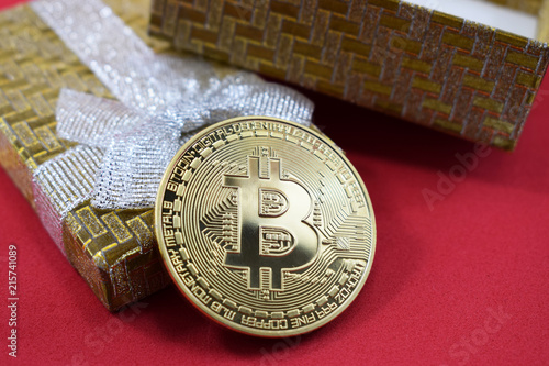 bitcoin as a gift to the wedding in a beautiful box