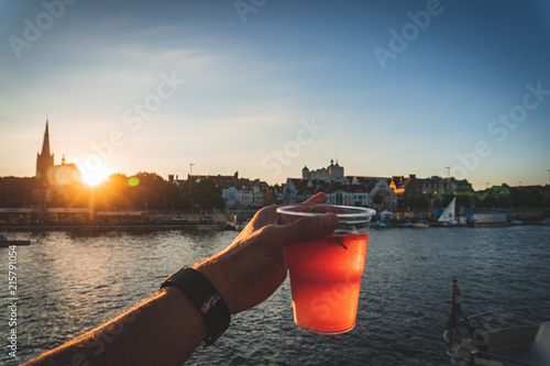 Obraz na płótnie lemonade by the river