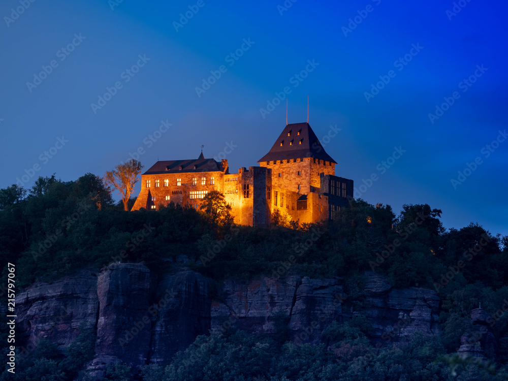 Die beleuchtete Burg Nideggen, Rurtal in der Nordeifel