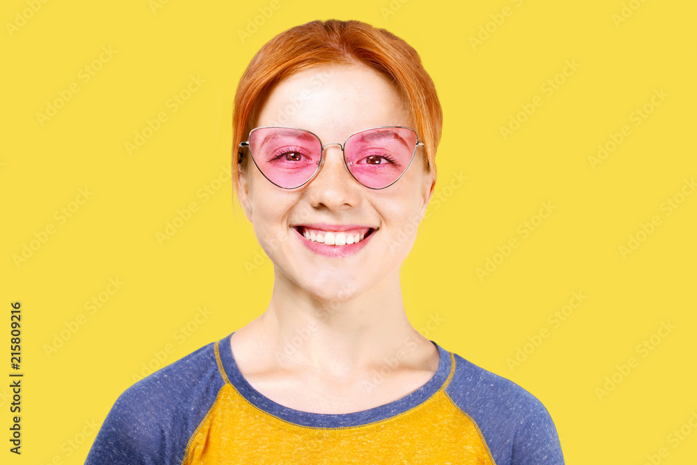 Cat Eye Teeth Sunglasses Pink