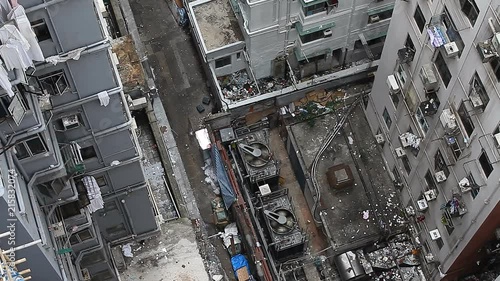 THE HONG KONG DIRTY BUILDINGS