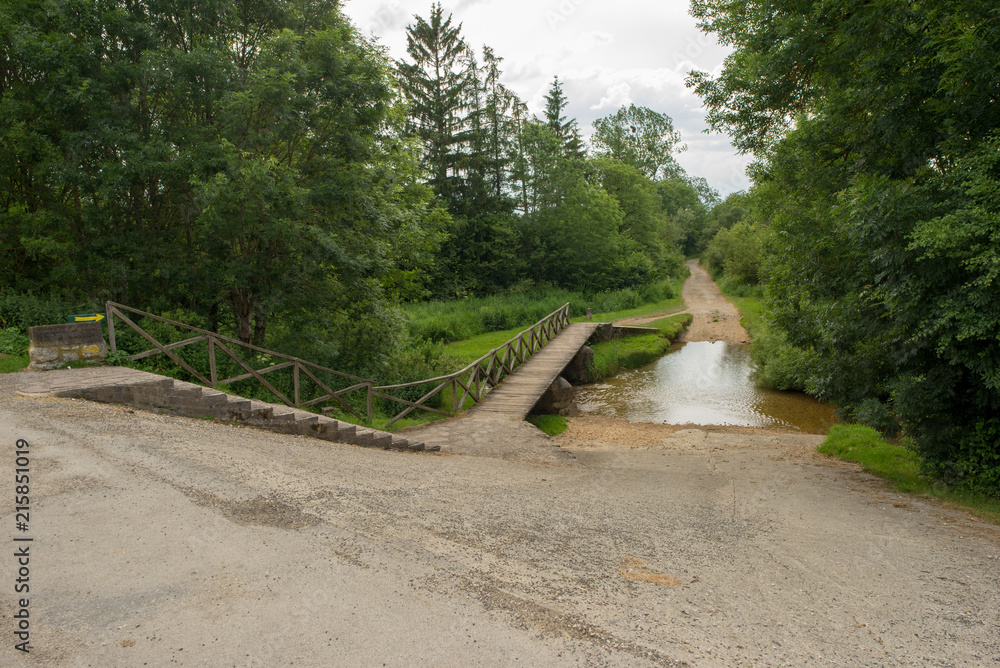 The road to Santiago as it passes through Burguete