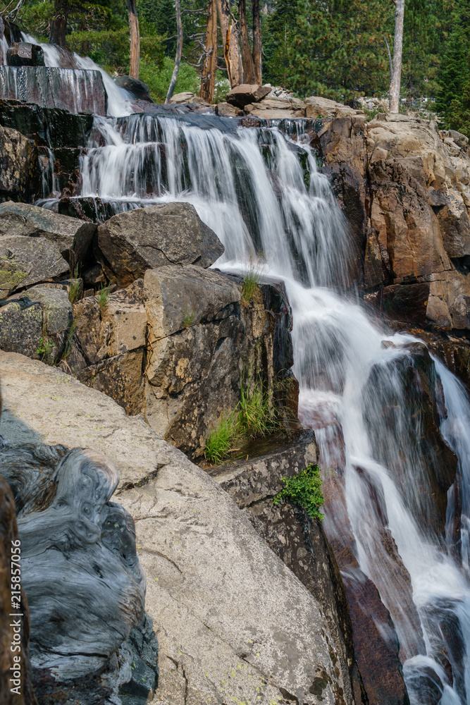 Lake Tahoe the Twinkle in Mother Nature’s Eye
Lake Tahoe the Twinkle in Mother Nature’s Eye