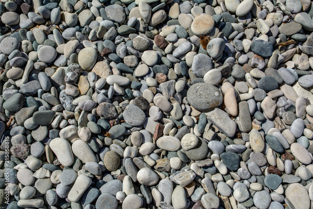 Kolorowe kamyki na plaży Kolorowe kamyki na plaży