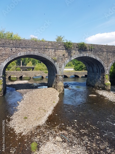 dry weather,bridges,tree,green,stones,rock,