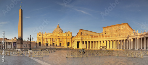 St. Peter's Basilica (Basilica di San Pietro), St. Peter's Square (Piazza de San Pietro), Vatican City, Rome, Lazio