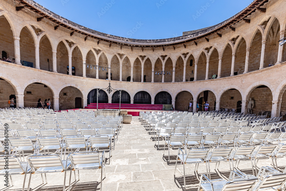 Naklejka premium Castell de Bellver - Palma de Mallorca in Spanien