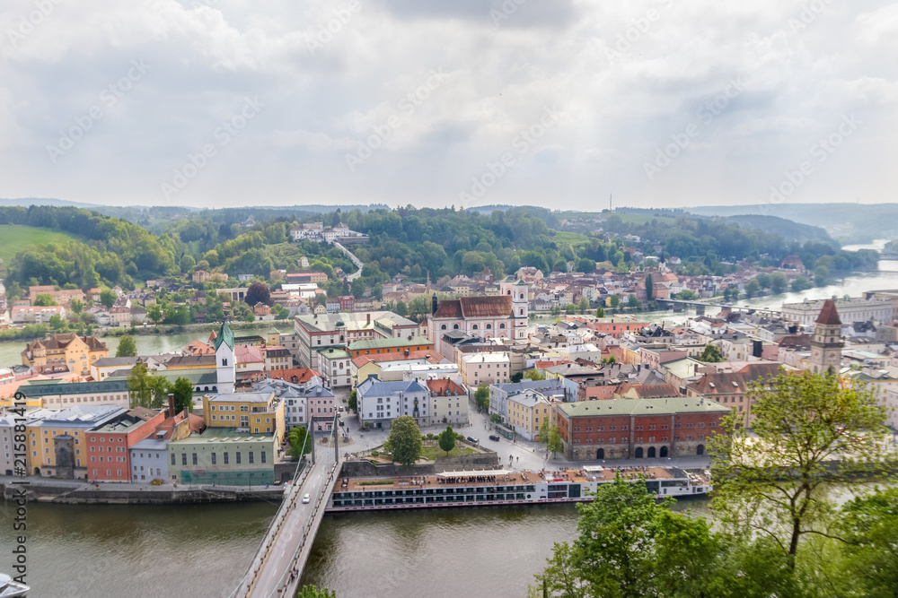 Passau von oben mit Sicht auf die Altstadt