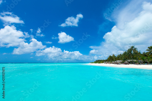 Fototapeta Naklejka Na Ścianę i Meble -   beach in Maldives with blue lagoon