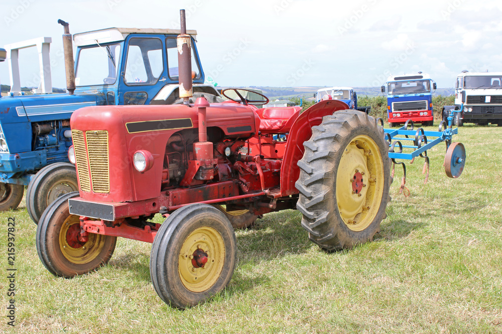 Obraz premium Vintage tractor