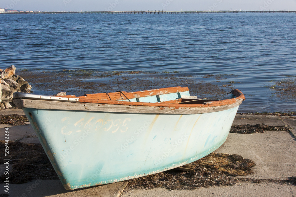 Naklejka premium Old fish boat in Bouzigues Harbor France.