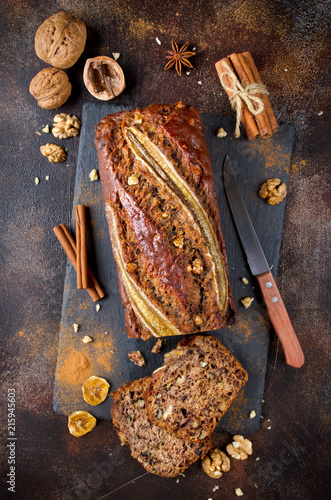 Homemade banana bread with walnut and cinnamon