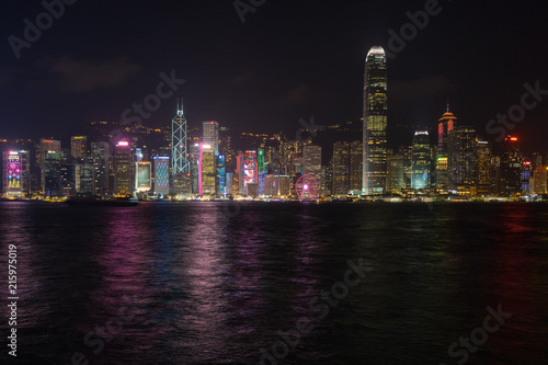 Wallpaper Mural The amazing Hong Kong skyline light up at night Torontodigital.ca