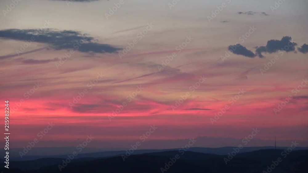 Abendrot, Abendhimmel, Wolkenhimmel mit Abendrot, Schwenk