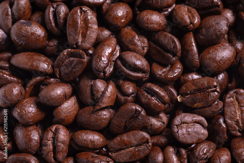 Fototapeta Naklejka Na Ścianę i Meble -  Deliciously roasted brown coffee beans 