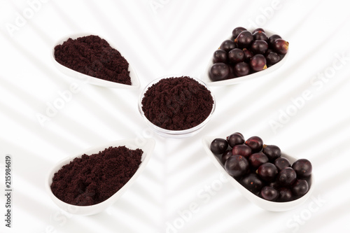 Fruit and acai powder - Euterpe oleracea