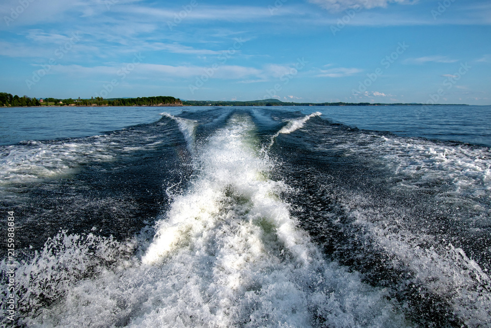 Cruising on the Lake Champlain 