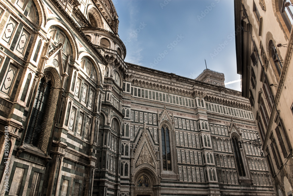 Obraz premium Side facade Cattedrale di Santa Maria del Fiore, Florence, Italy
