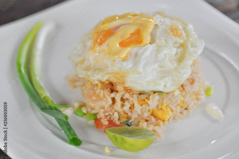 stir-fried rice with shrimp stir-fried rice with shrimp