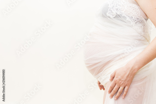 Bella mujer embarazada