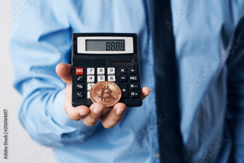 bitcoin economy calculator
