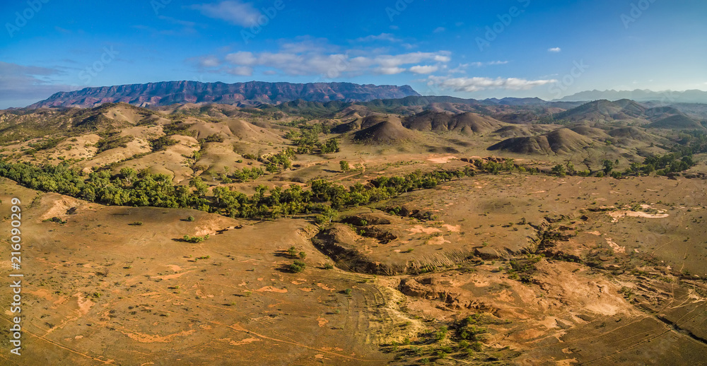 Obraz premium Aerial panorama of Flinders Ranges mountain range in South Australia