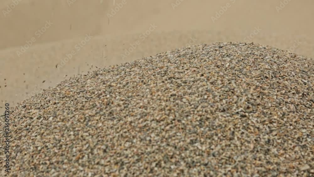 Plant for the separation of river gravel Plant for the separation of river gravel