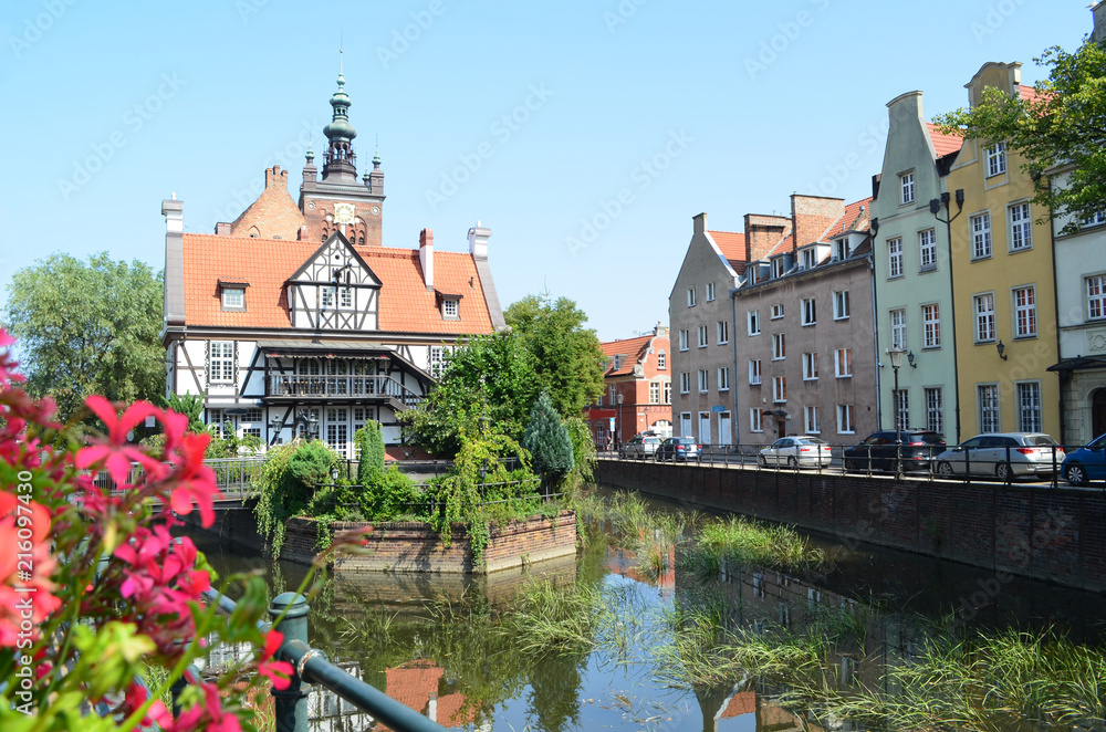 Stare miasto w Gdańsku latem, Pomorze/The old town in Gdansk by summer time, Pomerania, Poland Stare miasto w Gdańsku latem, Pomorze/The old town in Gdansk by summer time, Pomerania, Poland