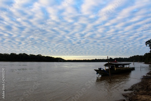 Wallpaper Mural Sky Madre de Dios River  Torontodigital.ca