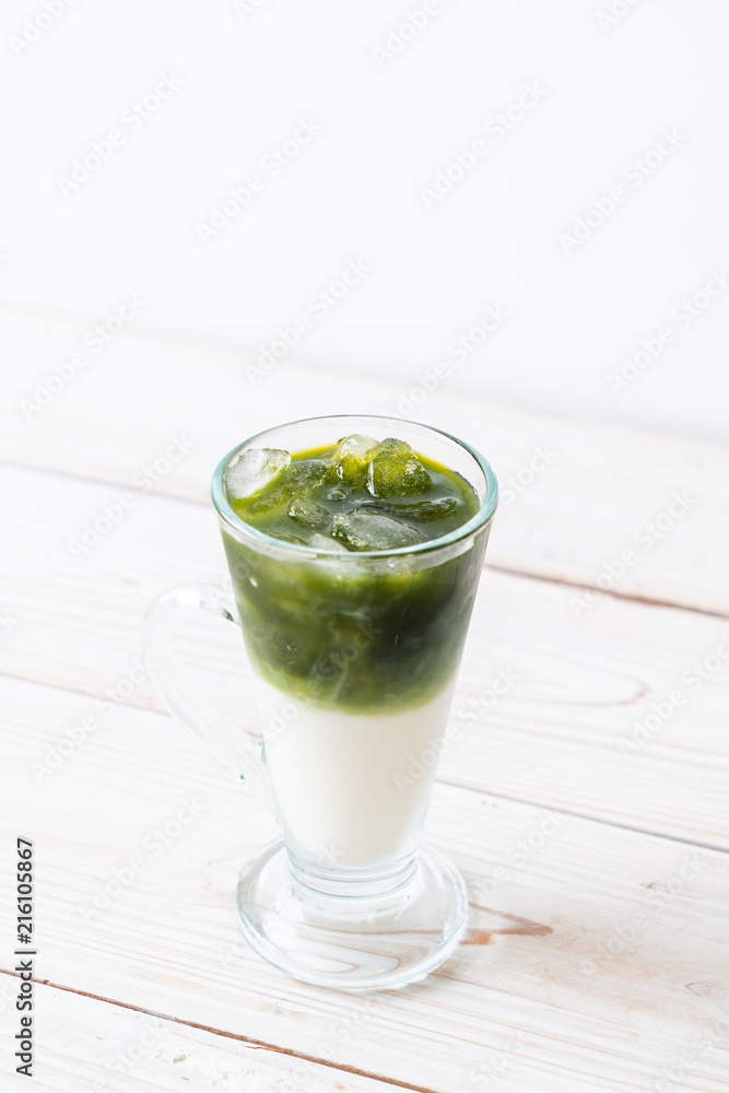 iced matcha green tea latte iced matcha green tea latte