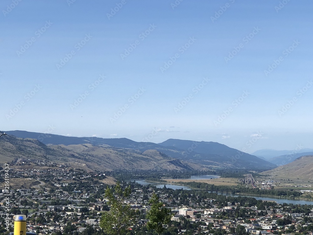 Obraz premium Overlooking Kamloops 2
