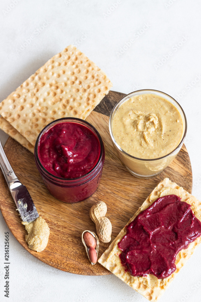 Peanut butter and jelly with crisp bread Peanut butter and jelly with crisp bread