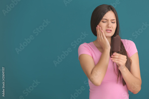 Young woman with sensitive ...