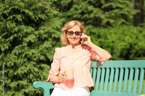 Beautiful mature woman talk...