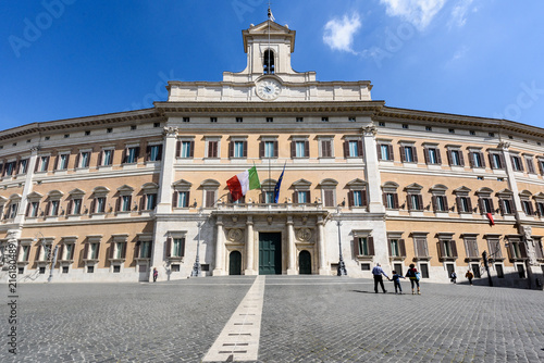 Roma, Montecitorio photo