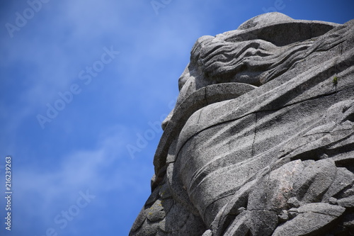 Statue