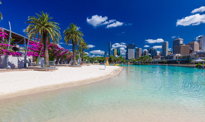 Papier peint photo Océanie Streets Beach au South Bank de Brisbane  © Martin Valigursky