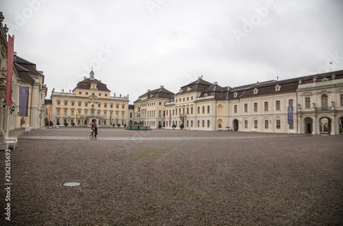 Schloss Ludwigsburg is one of Germany s largest Baroque palaces and features an enormous garden in that style.