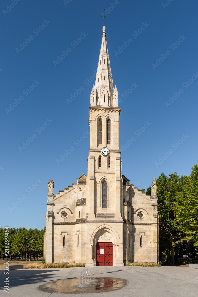 BASSIN D'ARCACHON (France), l'église d'Audenge BASSIN D'ARCACHON (France), l'église d'Audenge