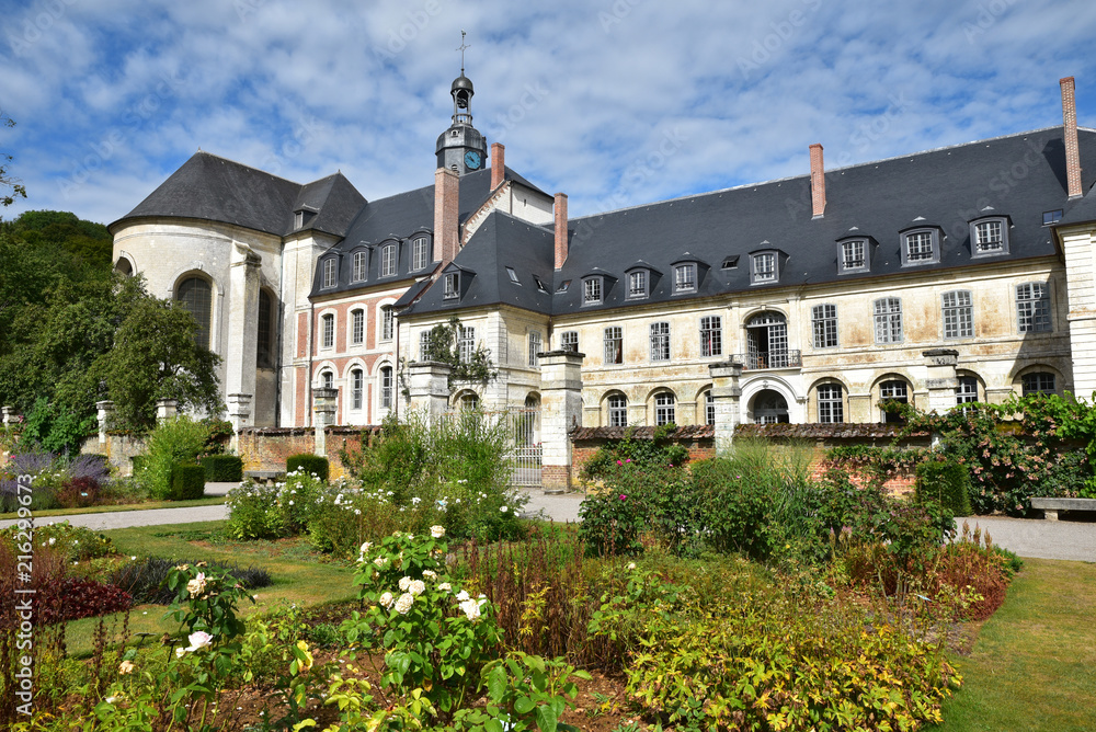 Fototapeta premium Abbaye de Valloires dans la Somme, France